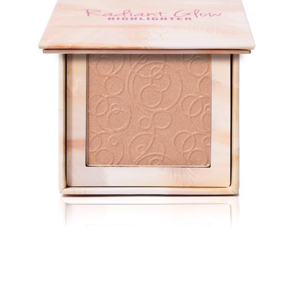 Highlighter 🎀 - Picture 3 of 3